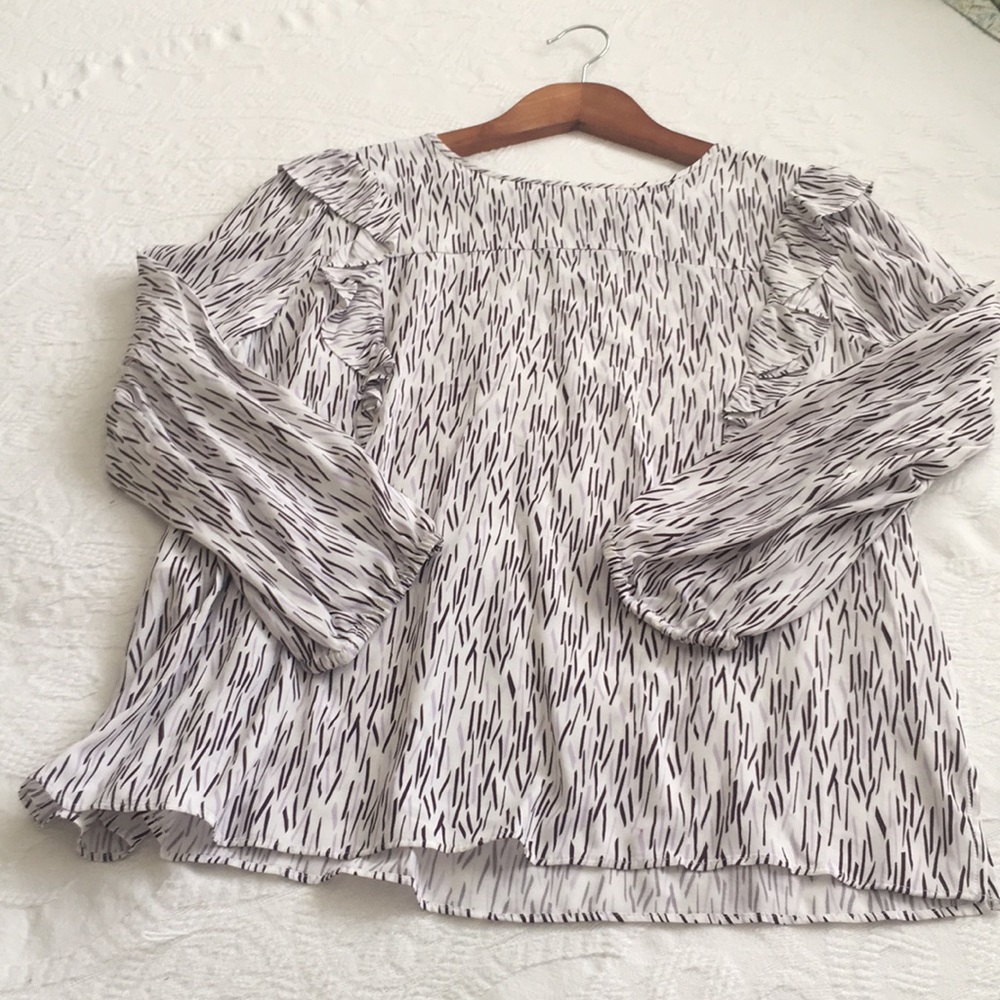 NWT Loft Blouse